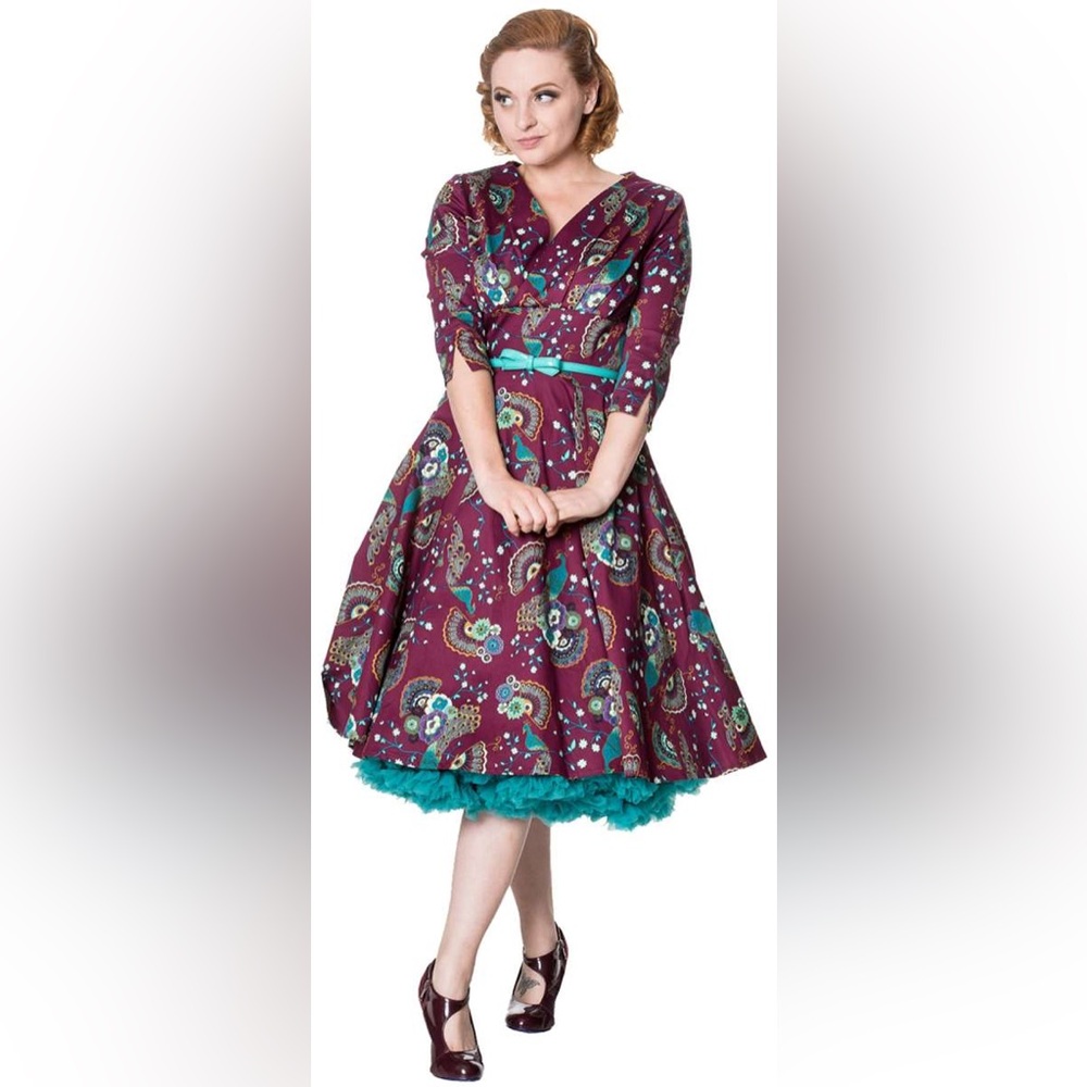 NWT Dancing Days by Banned Apparel 50s Frankie Peacock Swing Dress